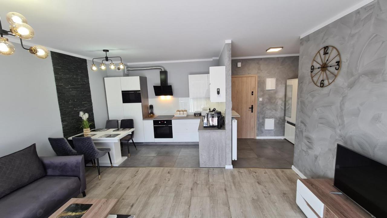 Apartament Deluxe 3 オシフィエンチム エクステリア 写真